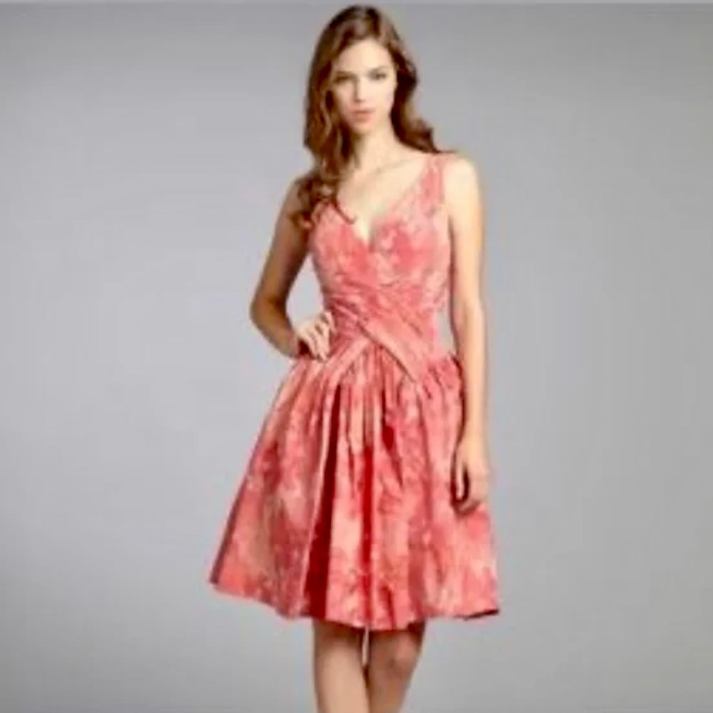 Monique Lhuillier Coral Formal Dress size 6